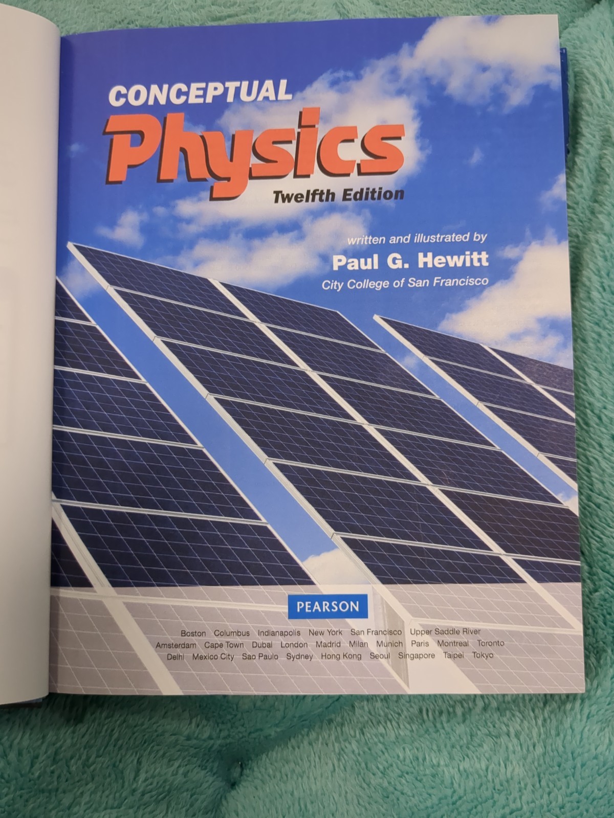 CONCEPTUAL PHYSICS Twelfth Edition Hardcover book by Paul G. Hewitt 2015